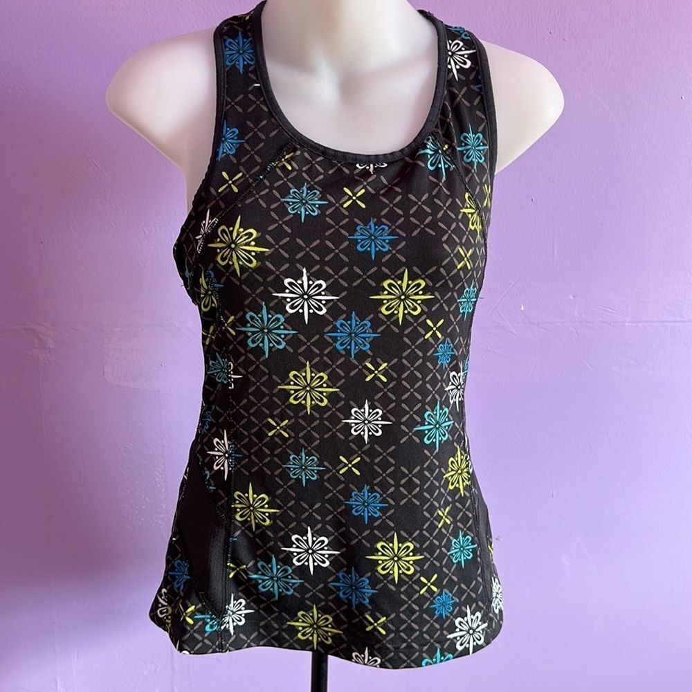 Tek Gear Women’s Black Floral Workout Tank Top Size XS Athletic Activewear